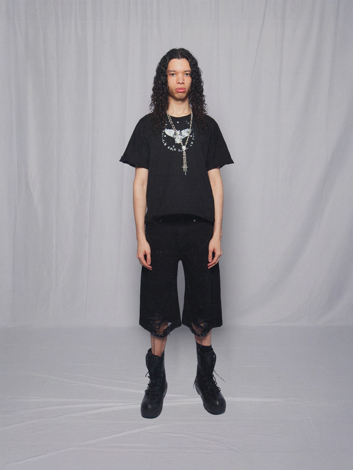BLACK DENIM SHORT