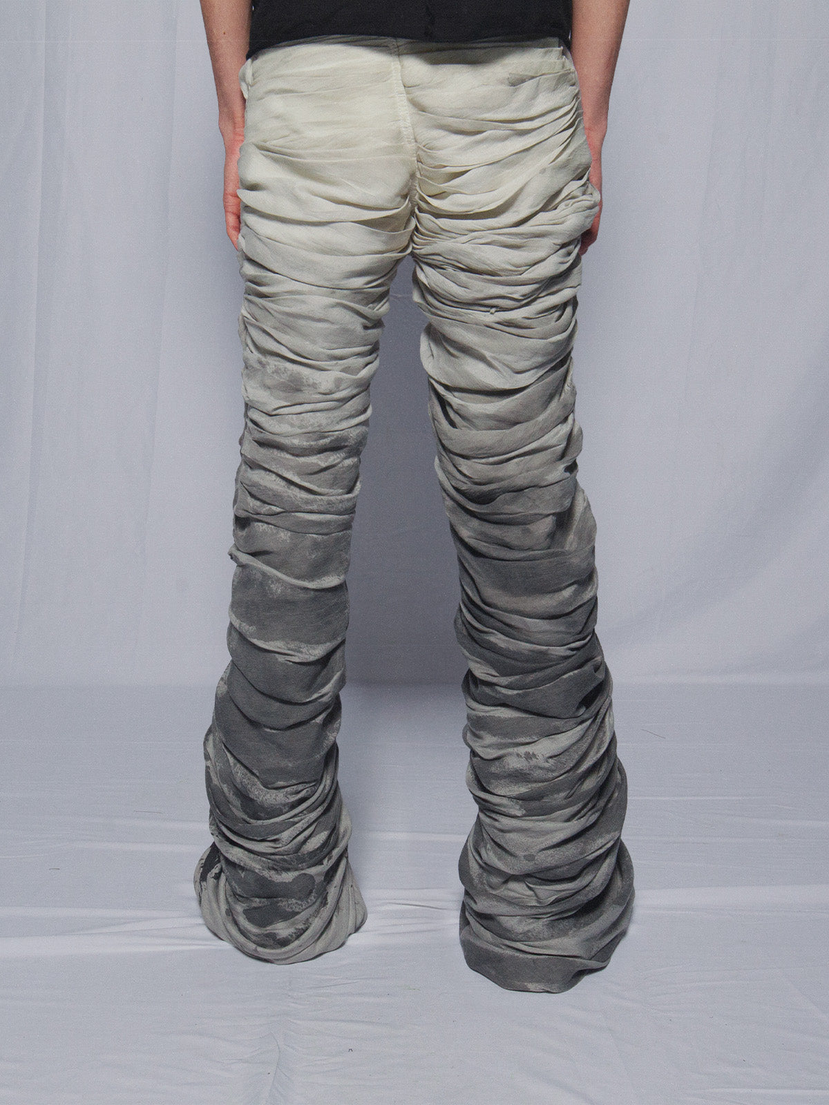 PLEATED TRACK PANT